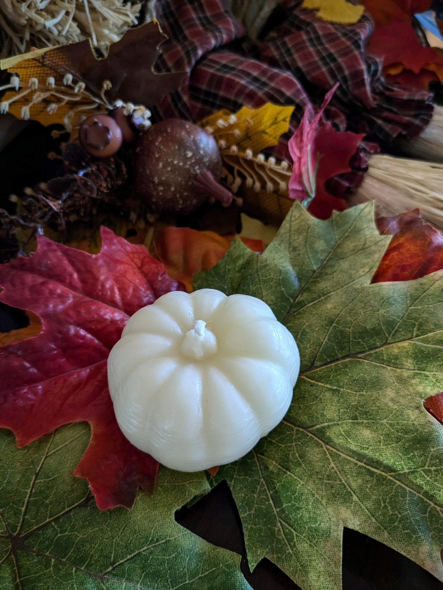 Pumpkin Candle - 100% Beeswax