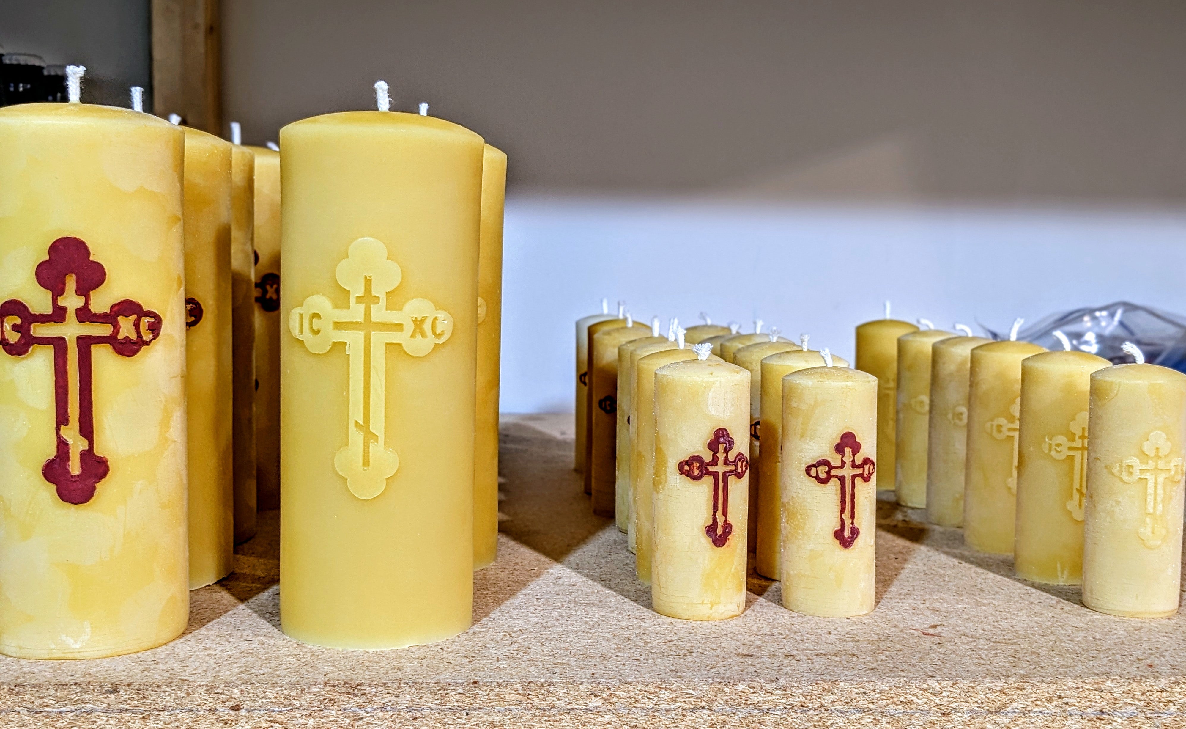 100% Pure Beeswax - Unpainted Small Cross Candle – Lux Christi