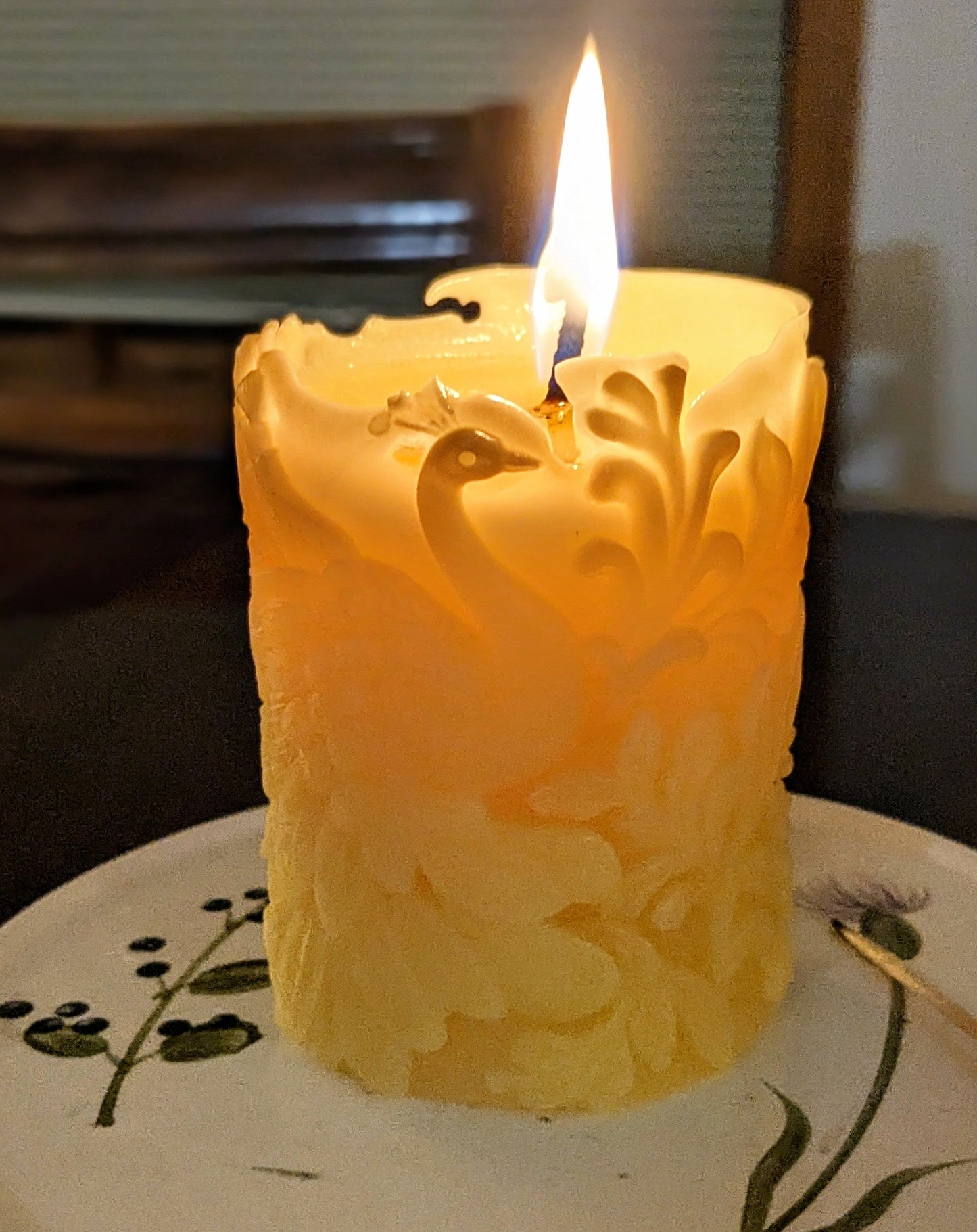 Peacock Pillar Candle – 100% Pure Beeswax | Elegant Decorative Candle
