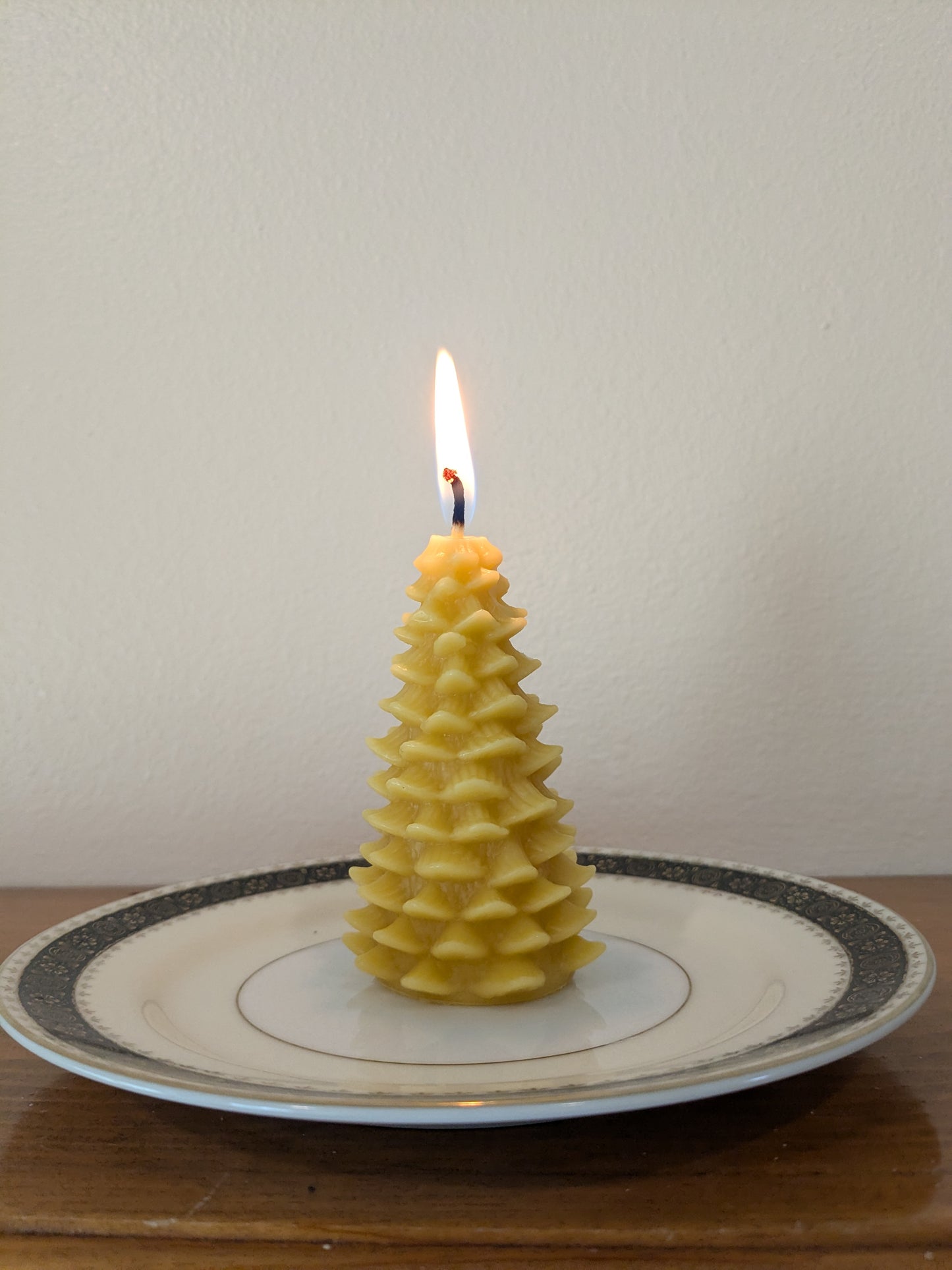 Tree- Winter Evergreen Christmas Tree 100% Beeswax Candle