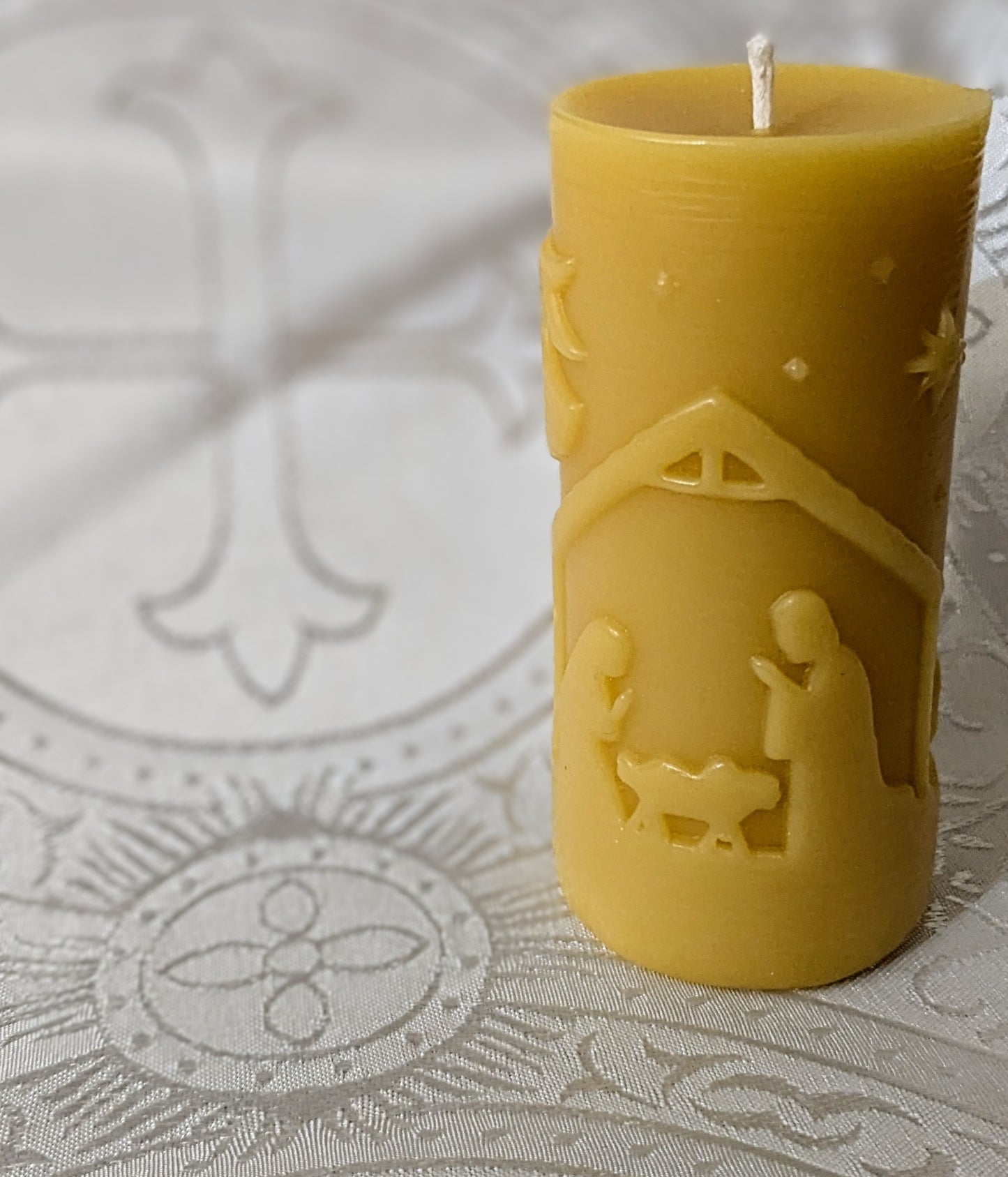 Classic Nativity Scene 100% Beeswax Candle -Small