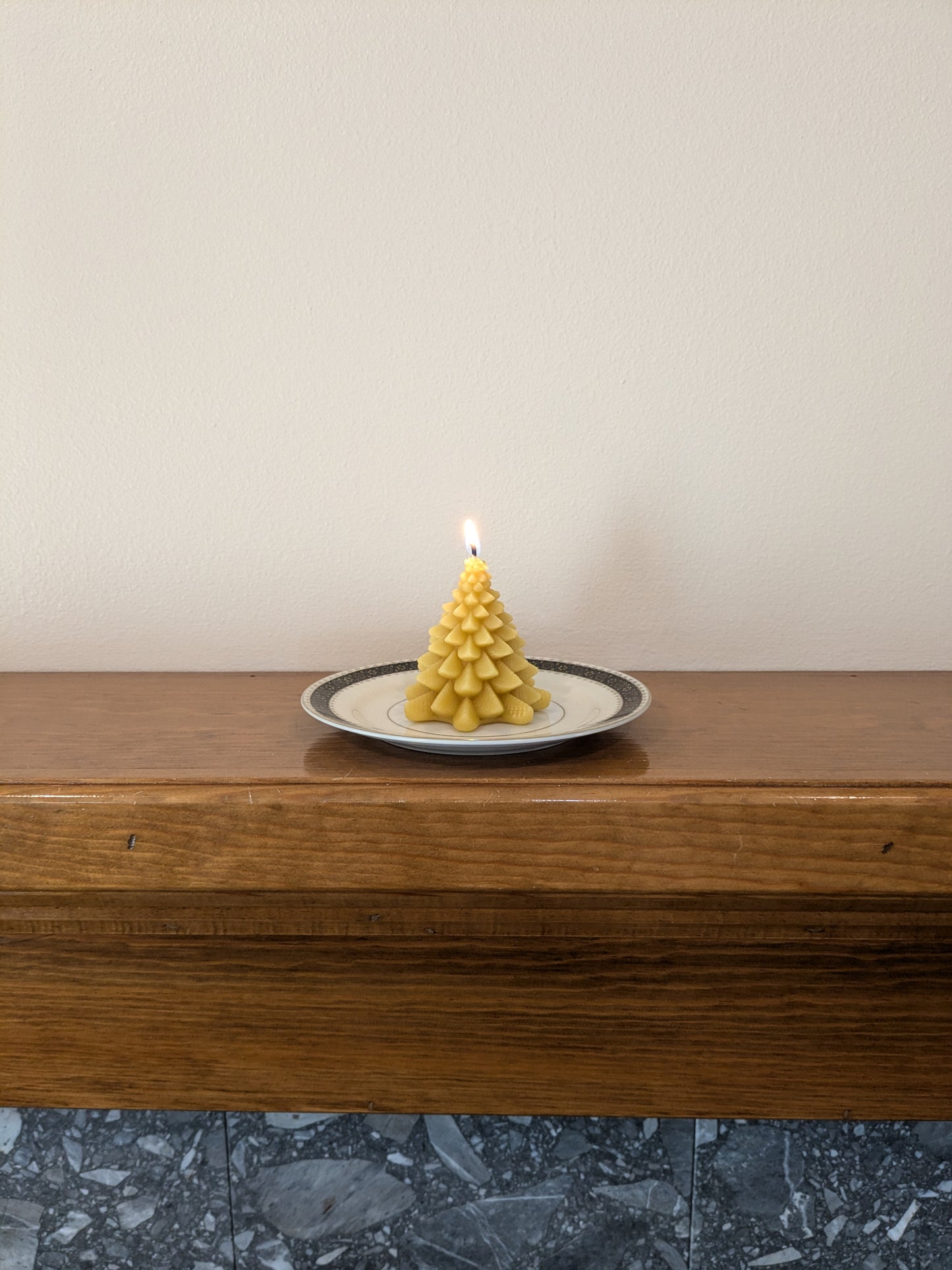 Tree - Fat Pine Christmas Tree 100% Beeswax Candle