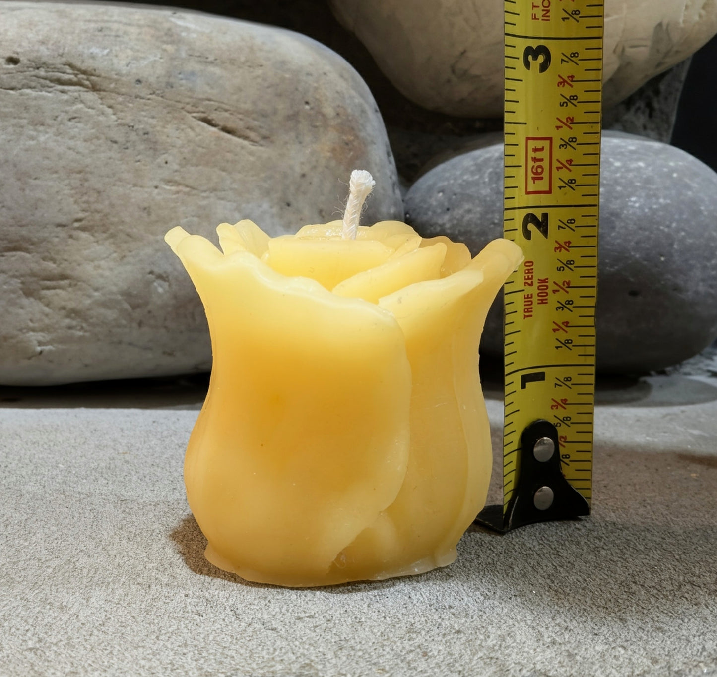 100% Beeswax Rose Candle